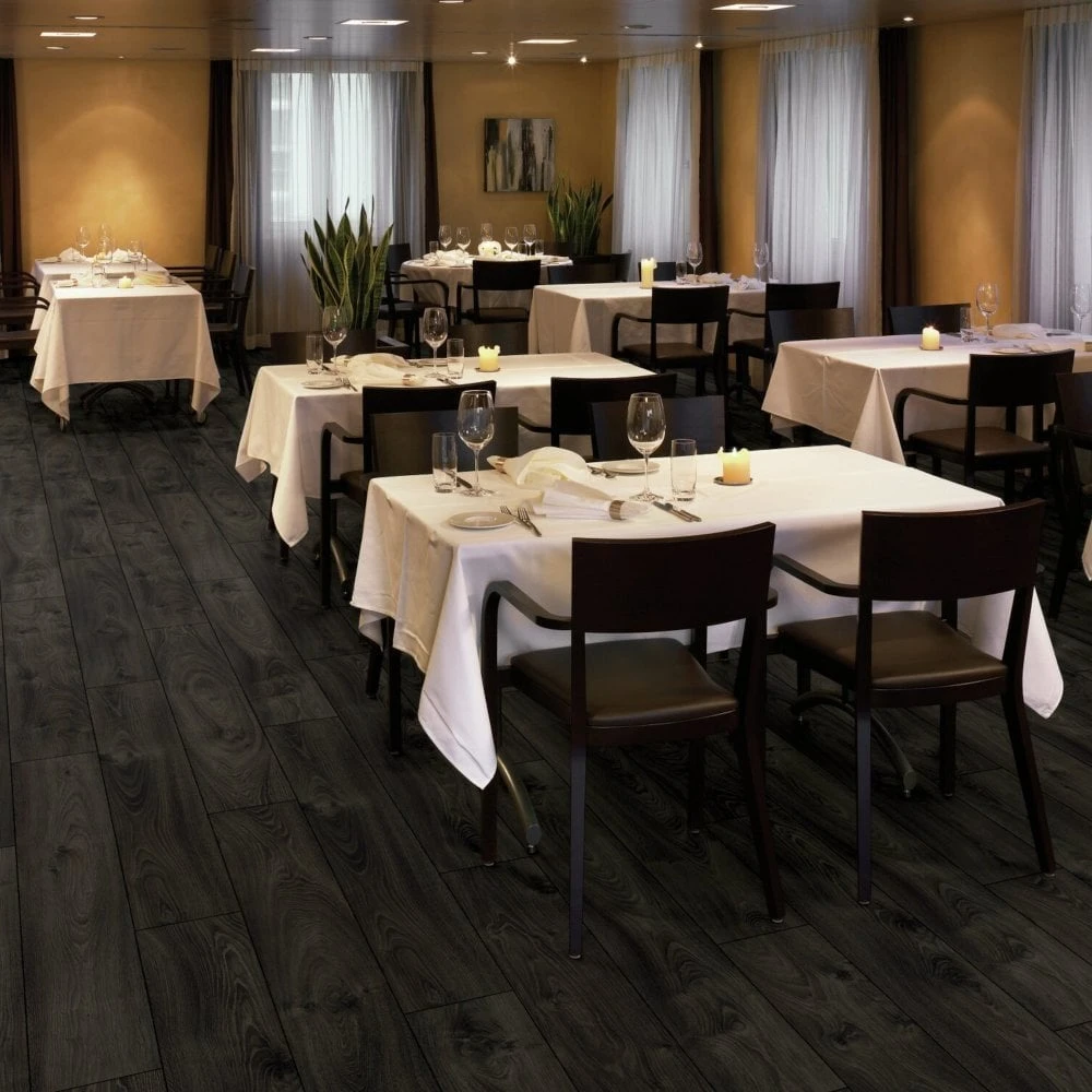 Swiss Krono Arosa Oak - Solid Chrome 12mm Laminate Flooring (218894) 1 Swiss Krono Arosa Oak - Solid Chrome 12mm Laminate Flooring (218894)