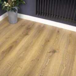 Krono Original Brissac Oak - Eurohome Vario+ 12mm Laminate Flooring (182127) -Flooring Home Shop brissac oak eurohome vario 12mm laminate flooring 182127 p68592 173625 image