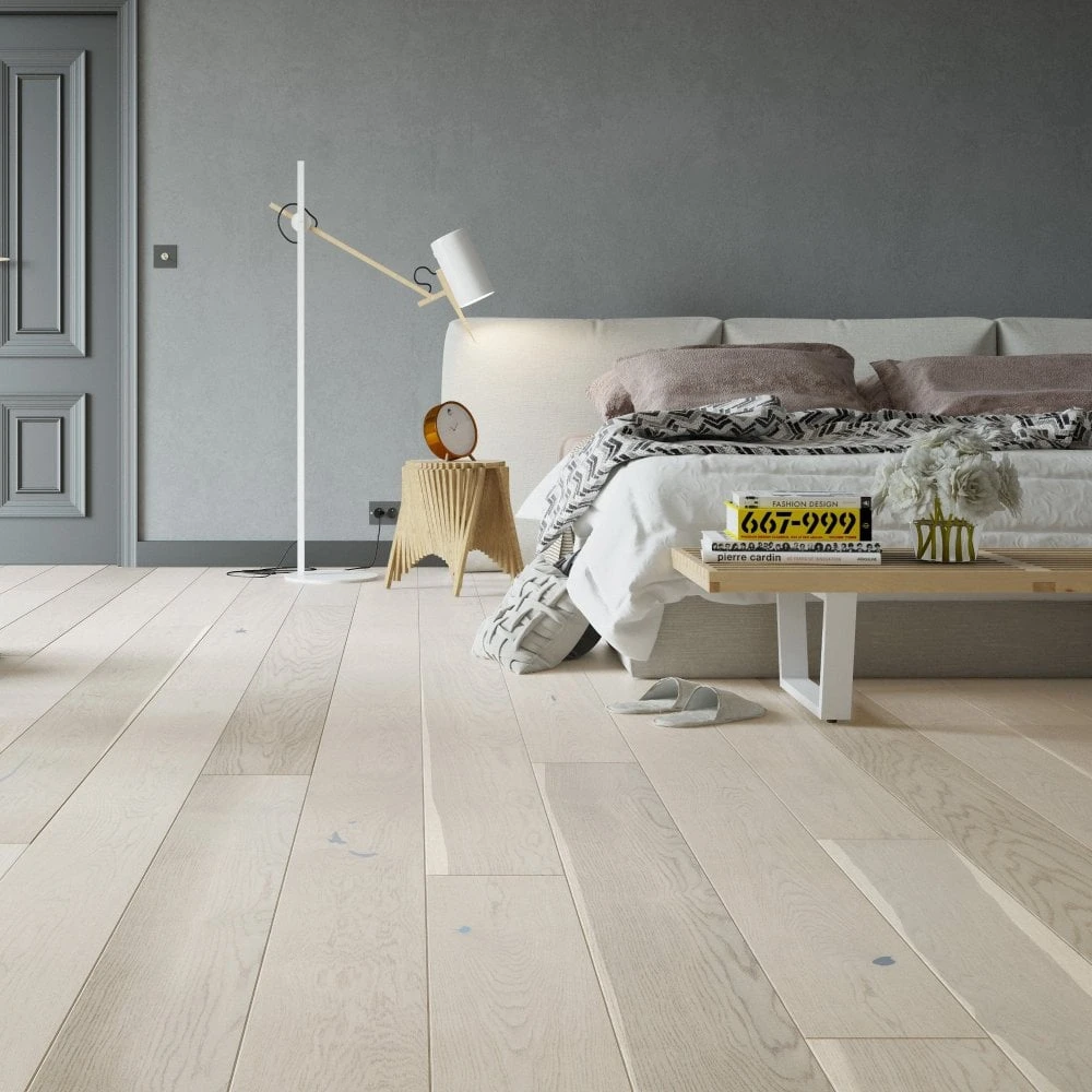 Liberty Floors Soft Oak - Manor 14mm Engineered Real Wood Flooring (315591) 1 Liberty Floors Soft Oak - Manor 14mm Engineered Real Wood Flooring (315591)