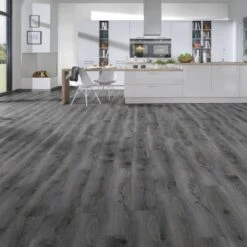 Krono Original Tomahawk Oak - Vario Supernatural 8mm Laminate Flooring (218065) -Flooring Home Shop tomahawk oak vario supernatural 8mm laminate flooring 218065 p84972 192044 image